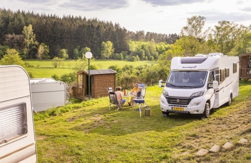 Emplacement camping-car